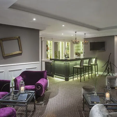 Otel Chateau De La Tour Cannes