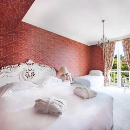 Chateau De La Tour Szálloda 4*