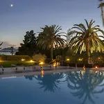 فندق Chateau De La Tour