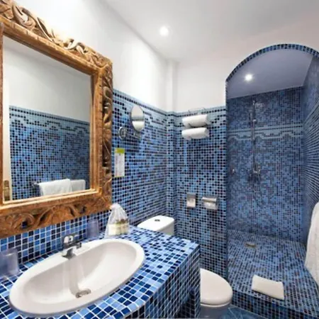 Chateau De La Tour Hotel Cannes