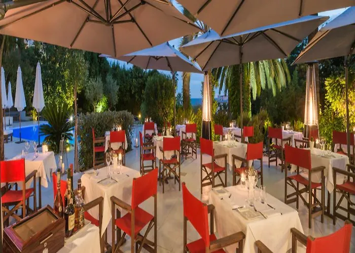 Chateau De La Tour 4* Cannes