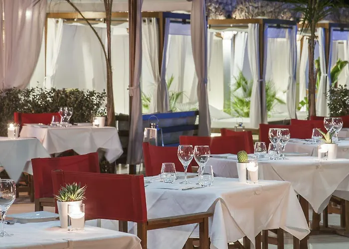 Hotel Chateau De La Tour 4*