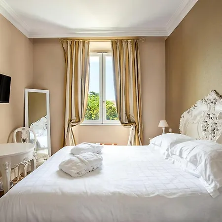 Chateau De La Tour 4* Cannes