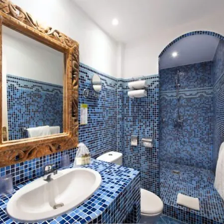 Château De La Tour 4*