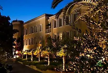 Chateau De La Tour Otel 4*