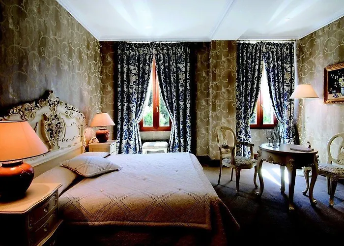 Chateau De La Tour 4*